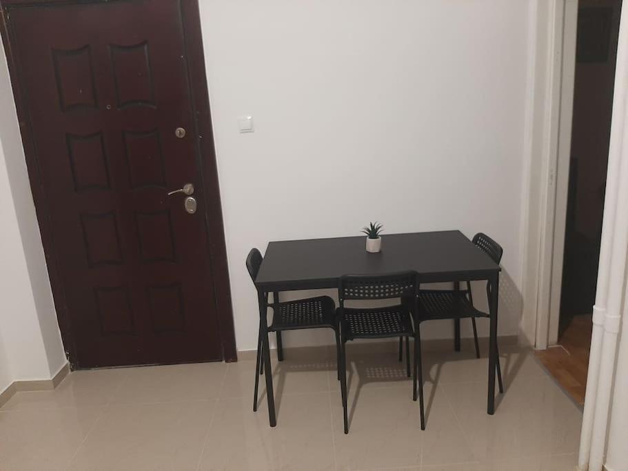 Modern Apartmen In Athina Leilighet Athen Eksteriør bilde