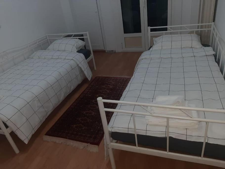 Modern Apartmen In Athina Leilighet Athen Eksteriør bilde
